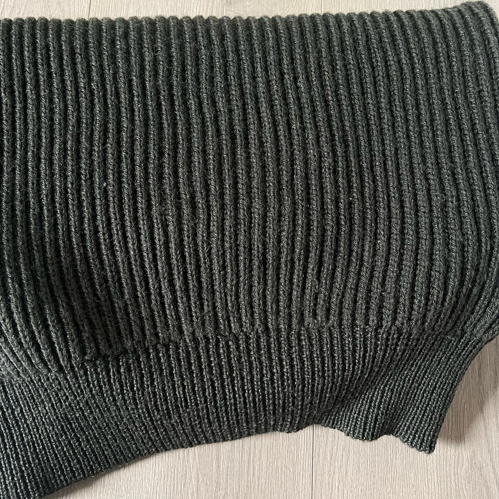 MHL sweater - Picture 6 of 10